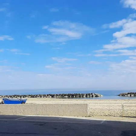 Se152 - Senigallia, Delizioso Trilocale Fronte Mare Apartment *